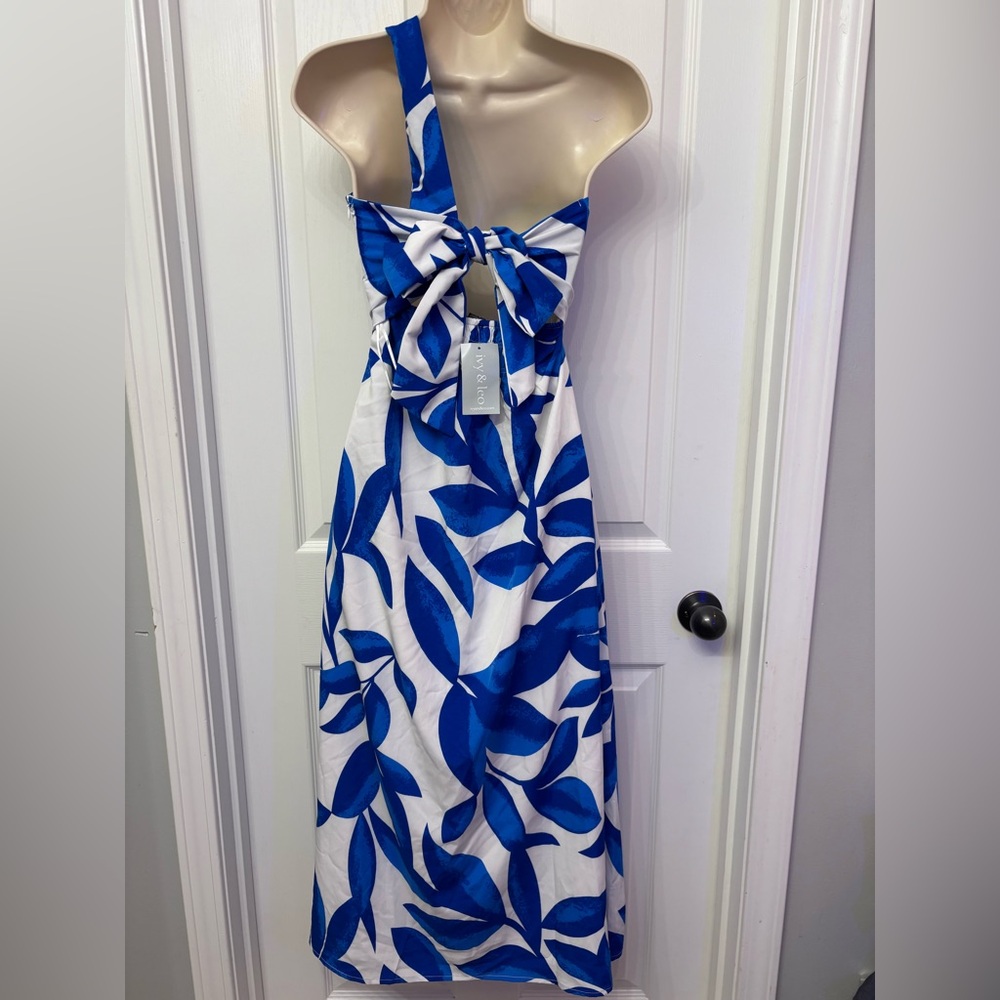 Blue Leaf One-Shoulder Bow Maxi Dress | FORE S - Picture 2 of 11